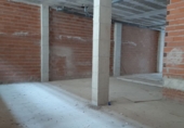 Local comercial en alquiler con 185m² en La Roda foto