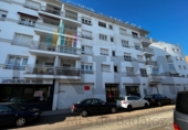 Local comercial en alquiler con 183m² en Badajoz foto