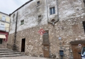 334m² bâtiment pour vente à Trujillo, photo