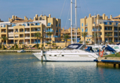 200m² locaux commerciaux pour vente à San Roque, dans le quartier de Sotogrande photo