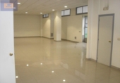 Taller en venta con 429m² en Vigo foto