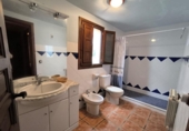 Hotel en venta con 1700m² en Bañeres, Polígono Poligono Rustica foto