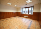 500m² office for rent in Vitoria-Gasteiz, in the area of Ensanche photo
