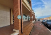 Local comercial en alquiler con 140m² en La Lastrilla foto