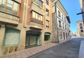 Local comercial
en lloguer
amb 77m² a Grado foto
