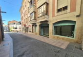 Local comercial
en lloguer
amb 77m² a Grado foto