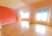 Edificio en venta con 401m² en Pravia foto