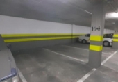 79m² bureau pour vente à Séville, dans le quartier de Cerro del Águila, Calle Virgilio Mattoni photo