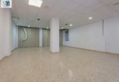 119m² commercial premises for sale in Granada, Camino de Alfacar photo