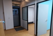 Local comercial en venta con 100m² en Madrid, en la zona de Las Águilas, calle rafael finat, 28044 foto
