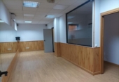 Local comercial en venta con 100m² en Madrid, en la zona de Las Águilas, calle rafael finat, 28044 foto