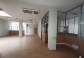 Local comercial en venta en Gijón foto