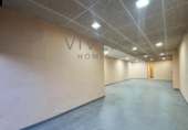 80m² commercial premises for sale in Tarrasa, in the area of The Maurina, Carrer de Dom Bosco photo