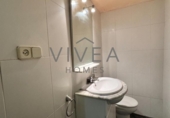 80m² commercial premises for sale in Tarrasa, in the area of The Maurina, Carrer de Dom Bosco photo