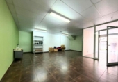 80m² restaurant for sale in Barberà del Vallès, Carrer d'Àngel Guimerà photo