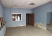 180m² commercial premises for sale in Gavà, carretera principal photo