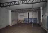 180m² commercial premises for sale in Gavà, carretera principal photo
