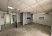 71m² office for sale in Seville, in the area of Old Airport, Nudo Gota de Leche photo