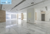 Local comercial
en venda
amb 240m² a Granada, a la zona de La Chana, Calle Antonia Merce foto