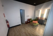 69m² locaux commerciaux pour vente à Reus photo