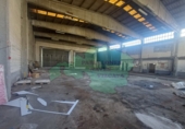 Nave Industrial en alquiler con 736m² en Basauri, en la zona de Urbi foto