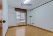 Oficina en alquiler con 105m² en Pola de Lena, Calle de la Rivera, 2 foto