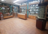 Local comercial en alquiler con 90m² en Pola de Lena foto