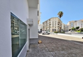 Local comercial
en venda amb llogaters
amb 30m² a Jerez de la Frontera foto