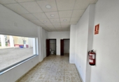 Local comercial
en venda amb llogaters
amb 30m² a Jerez de la Frontera foto