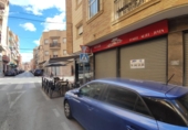 Local comercial en alquiler con 100m² en Crevillente foto