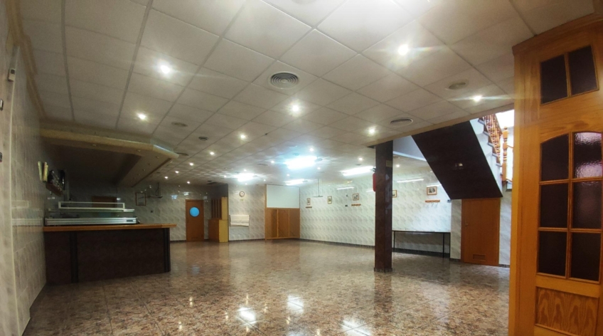 Local comercial