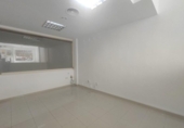145m² locaux commerciaux pour vente à Malaga, dans le quartier de La Trinidad à Bailén - Miraflores, Calle Calzada de la Trinidad photo