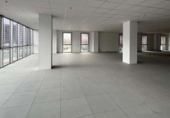 796m² office for sale in Ponferrada, Ronda Norte photo