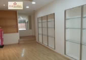 Local comercial en alquiler con 120m² en Elche foto