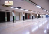 Local comercial en alquiler con 1300m² en Elche foto