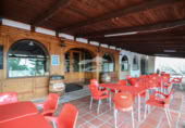 Local comercial en venta con 197m² en Moraira foto