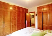 Hotel en venta en Denia, Calle Carlos Sentí foto