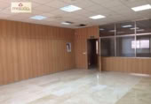 Oficina en alquiler con 200m² en Elche foto