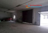 Local comercial en venta con 300m² en Fines foto