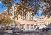 Local comercial
en venda
amb 138m² a Badajoz foto