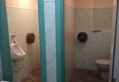 Local comercial en venta en Pamplona, en la zona de Casco Antiguo, Kale Nagusia foto