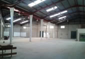 Nave Industrial en venta en La Roda foto