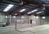 Nave Industrial en venta en La Roda foto