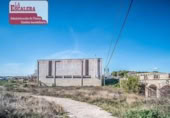  entrepôt industriel pour vente à Yecla, photo