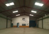 500m² entrepôt pour vente à Séville, photo