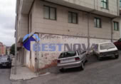 140m² commercial premises for sale in Santiago de Compostela, photo
