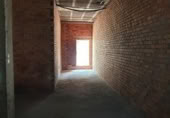 260m² commercial premises for sale in Pontevedra, photo