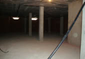 1180m² commercial premises for sale in Marín, photo