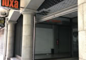 450m² commercial premises for sale in Pontevedra, photo