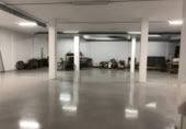 450m² commercial premises for sale in Pontevedra, photo